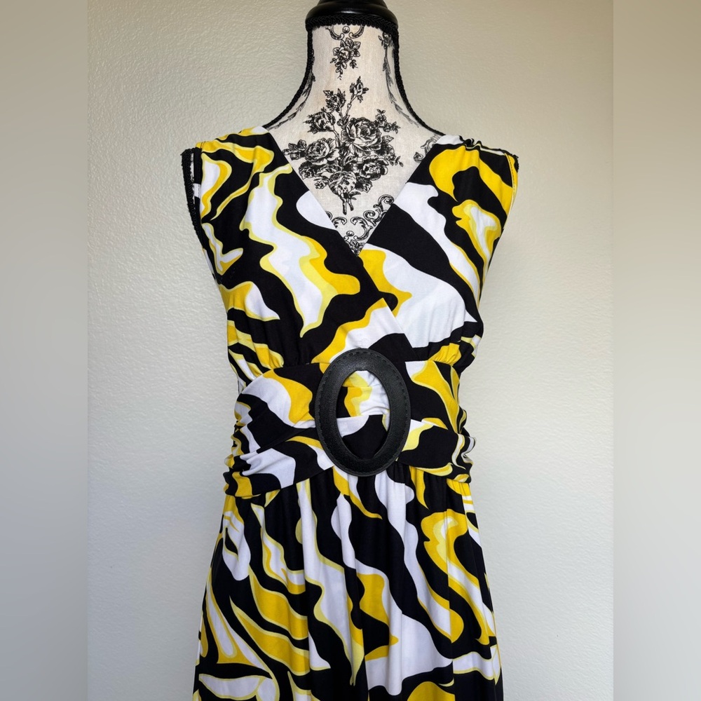 Jon & Anna Yellow Black White Abstract Print V-Neck Midi Dress - Picture 7 of 12